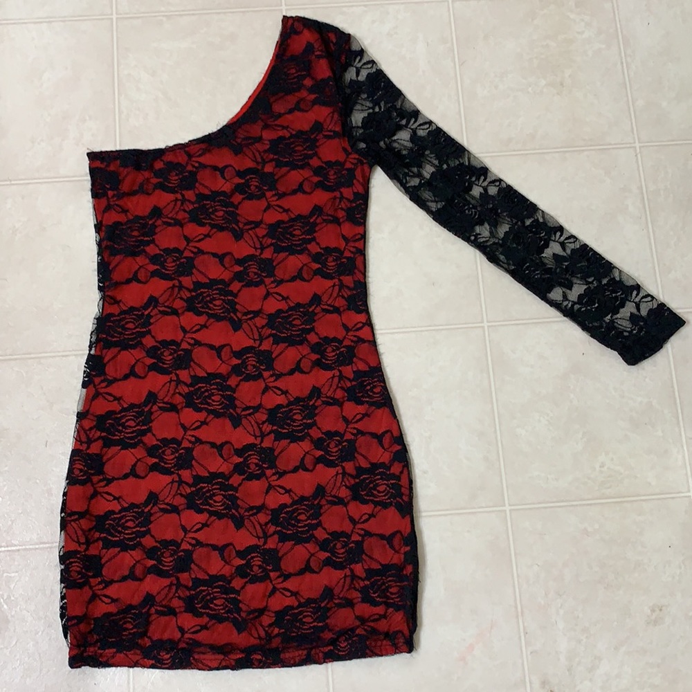 🌷3 for $25🌷UK2LA, US M, Black & Red Floral Lace One Shoulder Bodycon Mini Dress